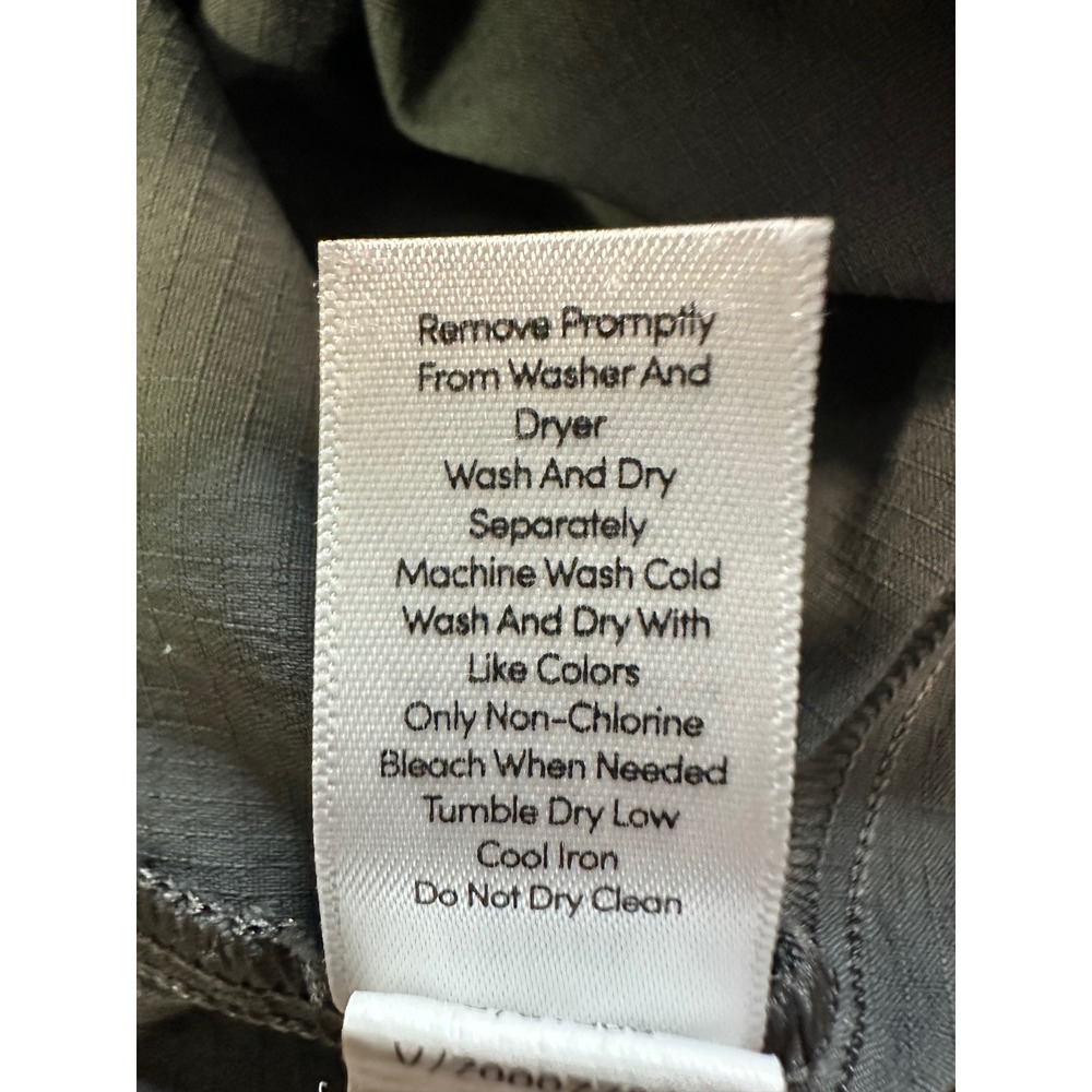 Athleta Trekkie North Jogger Pants Womens Size 6 Black Zip Pockets Athletic - Picture 4 of 7